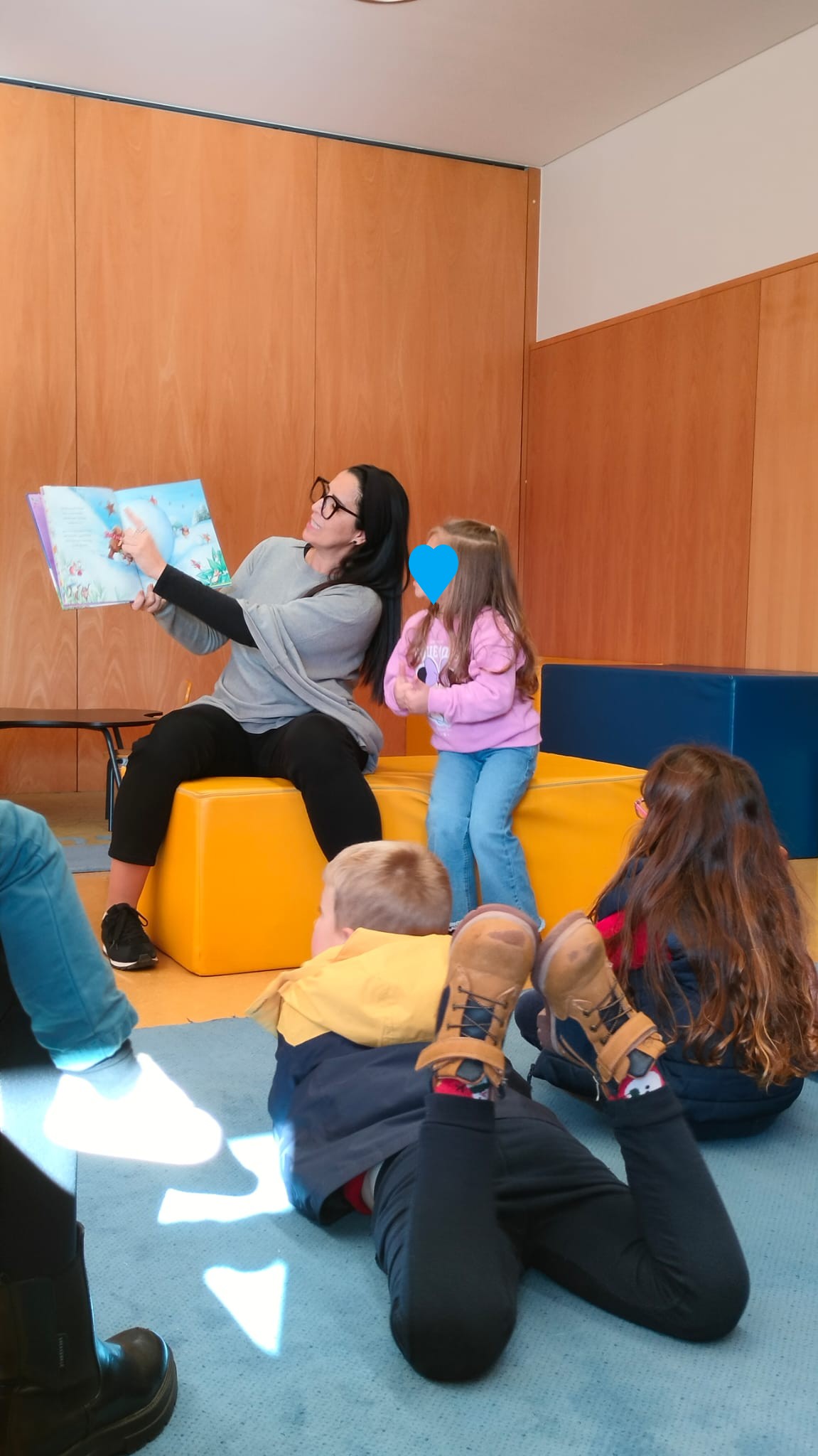 Hora do Livro 13_12_2025