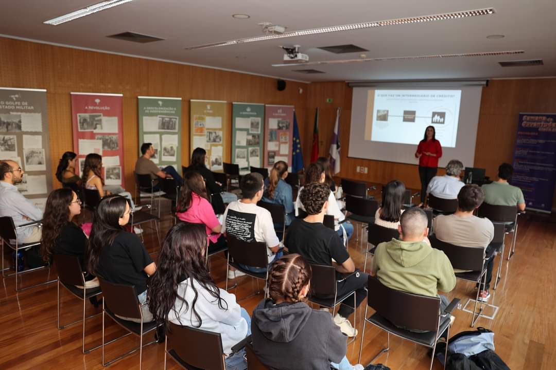 Workshop “Finanças inteligentes: o teu futuro começa agora”